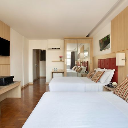 Normandy Hotel เบโลโอรีซอนชี ภายนอก รูปภาพ