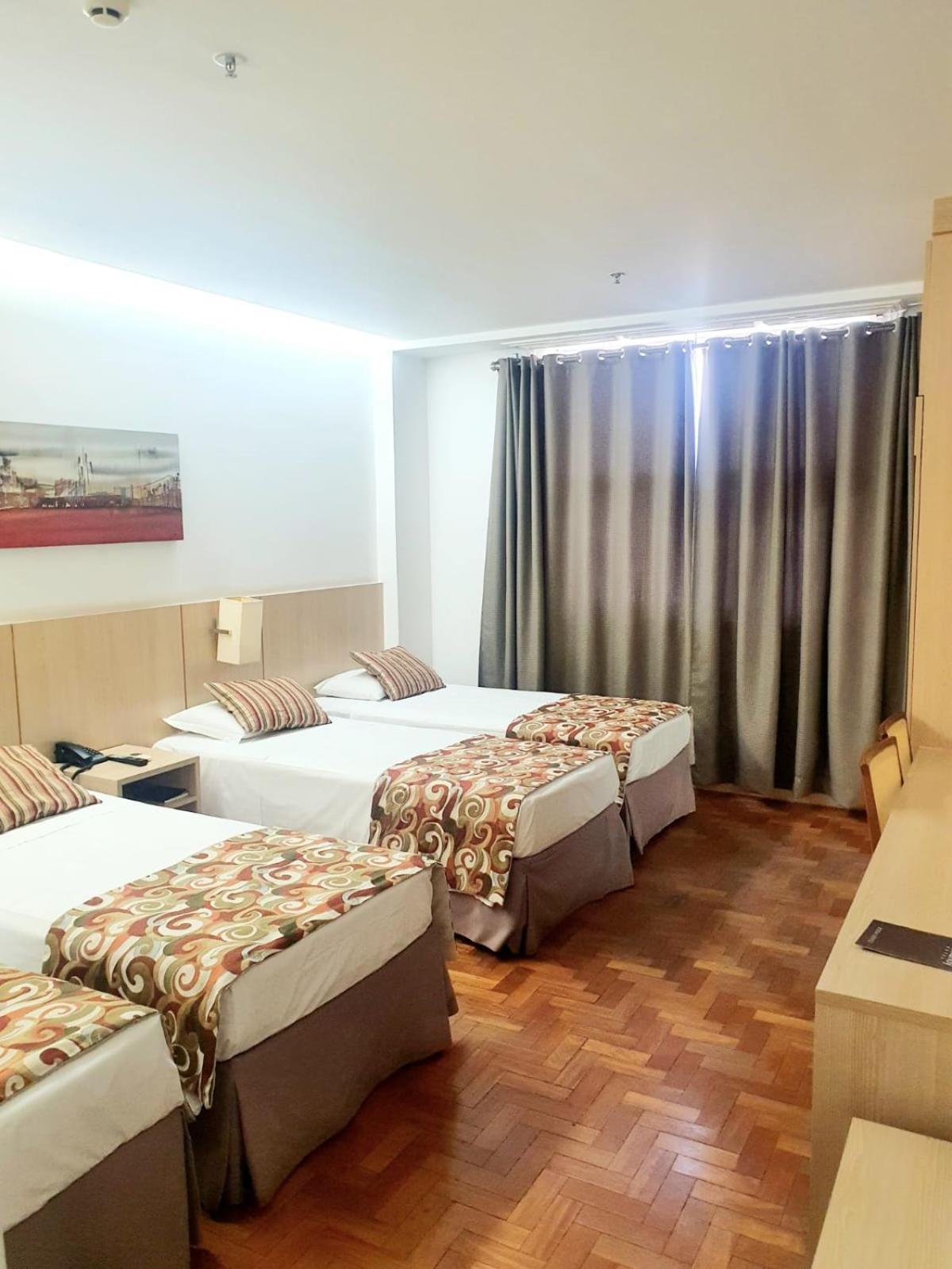 Normandy Hotel เบโลโอรีซอนชี ห้อง รูปภาพ