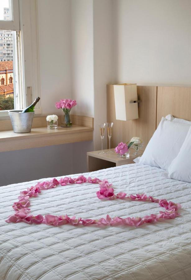 Normandy Hotel เบโลโอรีซอนชี ภายนอก รูปภาพ